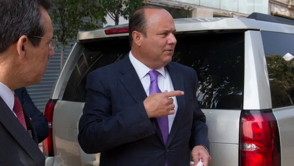 Vinculan a proceso a César Duarte por uso de recursos ilícitos