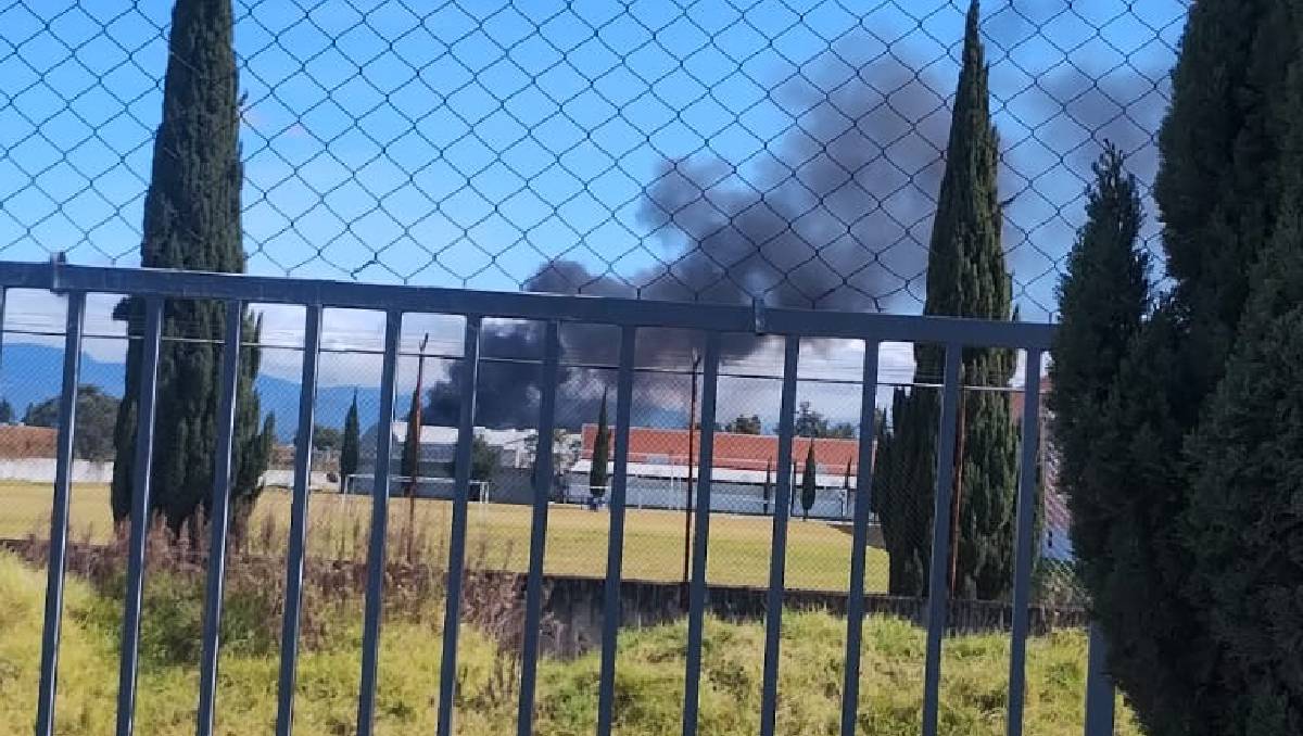 La aeronave cayó en inmediaciones de la terminal aérea (Especial)