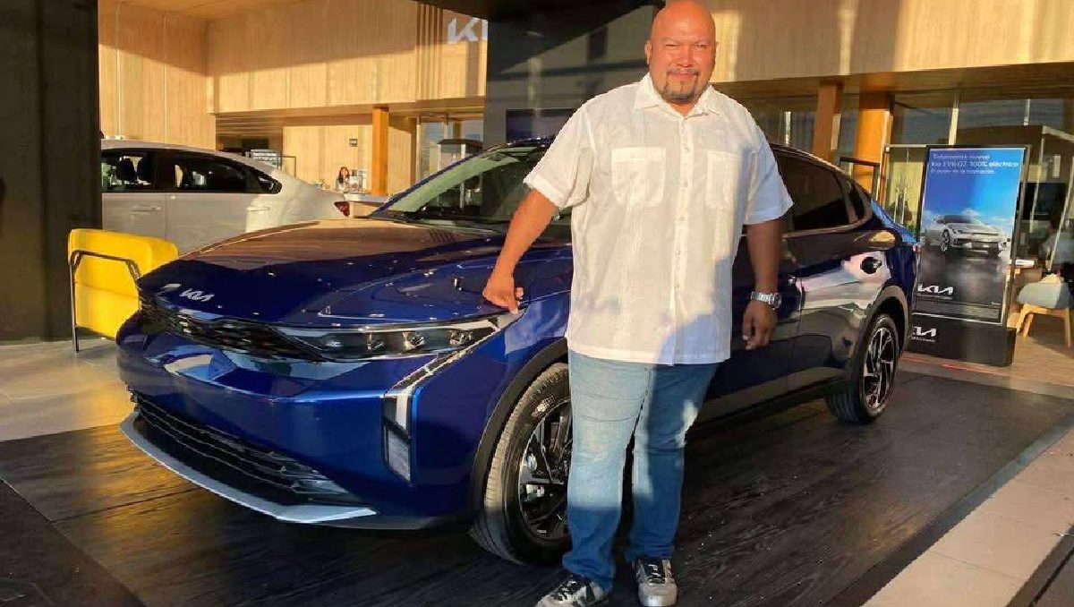 César Arturo Sánchez Sánchez conducía un Kia para trabajar como taxista de Uber. Foto: (Especial)