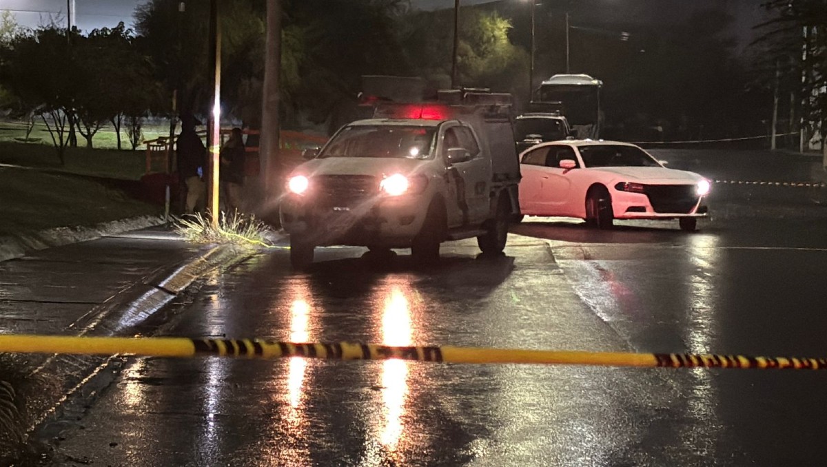 Joven muere y mujer resulta herida tras ser atacados con cuchillo en Apodaca | Agustín Martínez