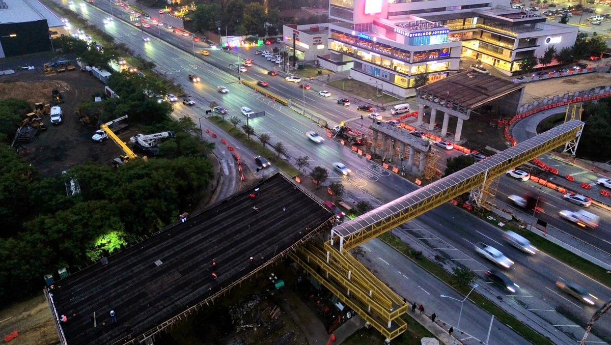 Este lunes iniciaban los trabajos de un paso a desnivel. Foto: Especial
