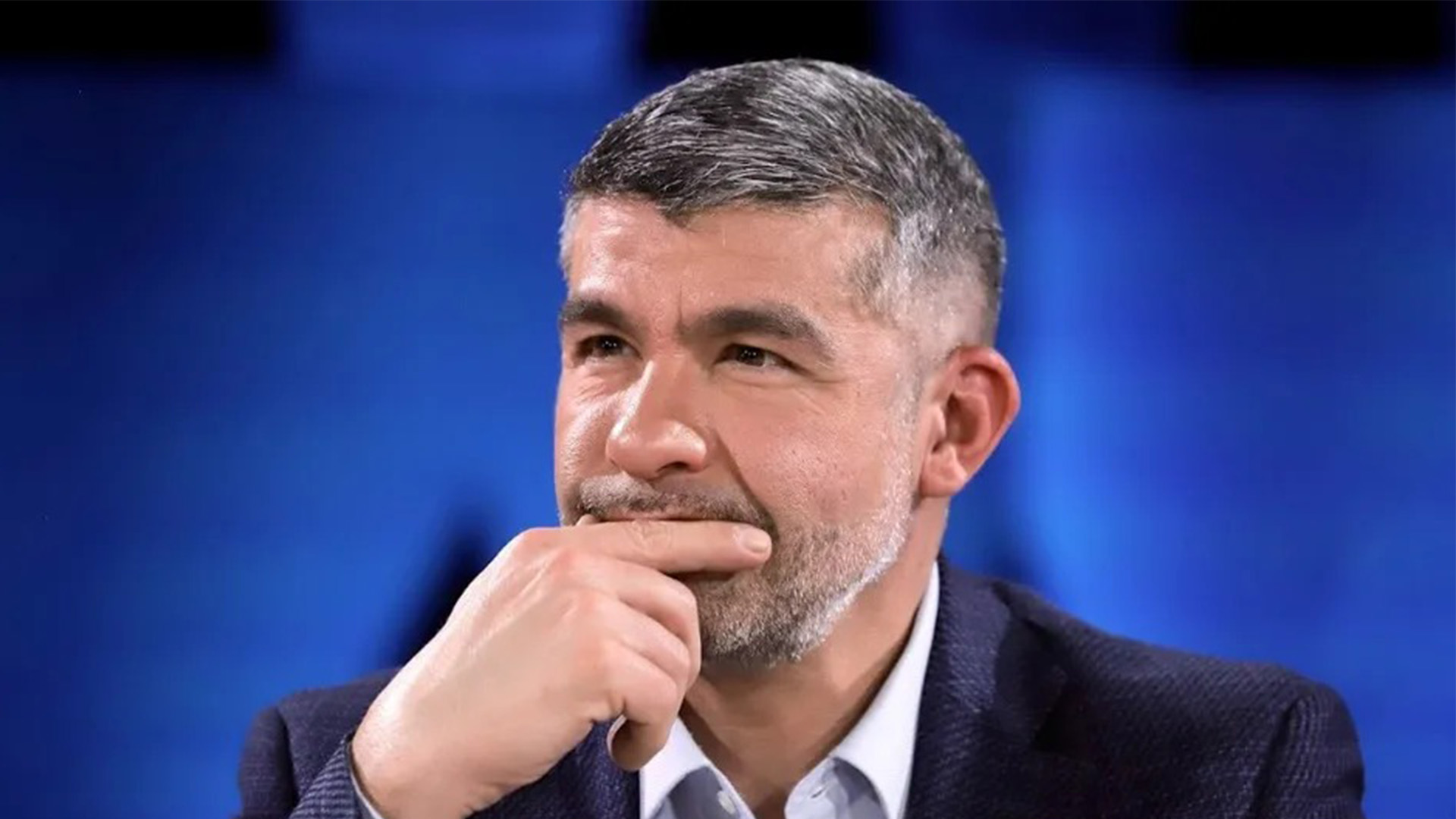 Mauricio Tabe fija postura sobre el rumbo del país y su futuro político