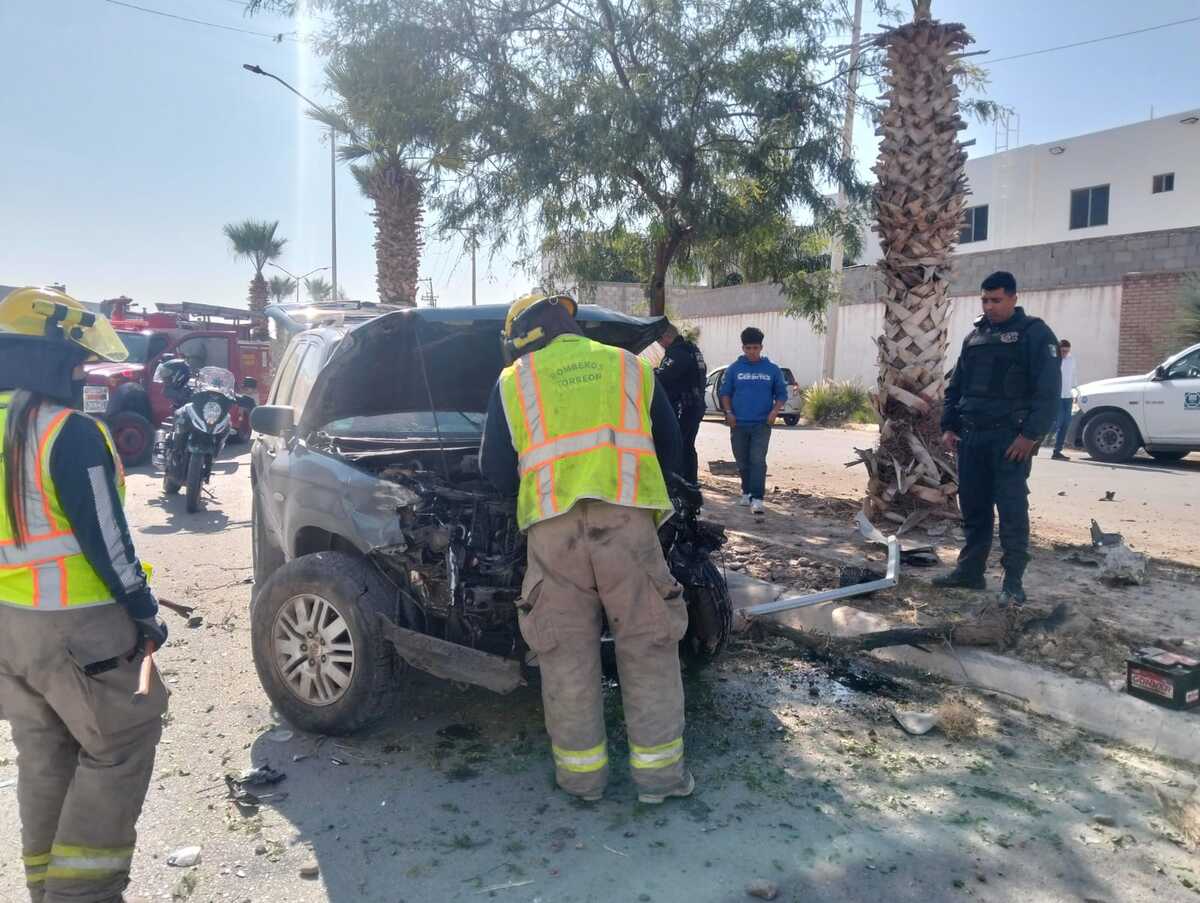 Volcadura en calle Paseo de la Yuca. | Especial