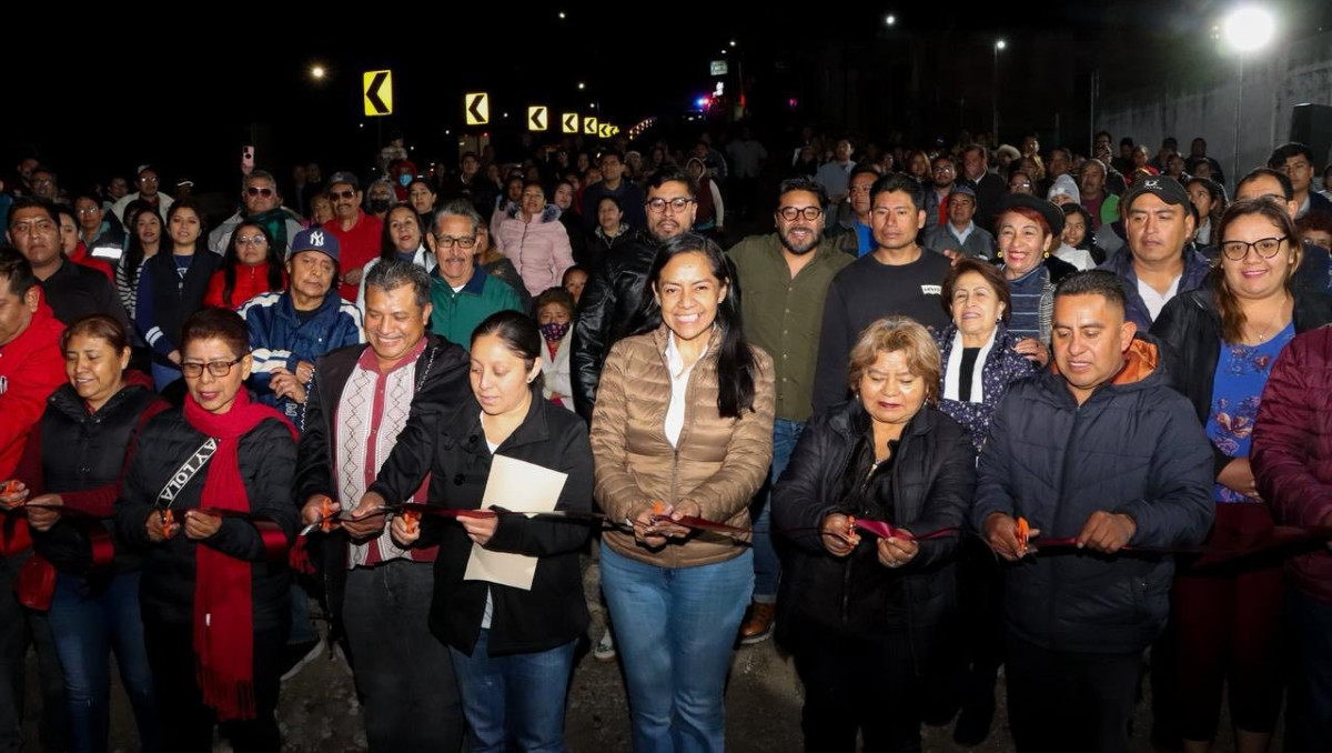 Ariadna Ayala impulsa vialidades más seguras con alumbrado solar en Atlixco | Especial