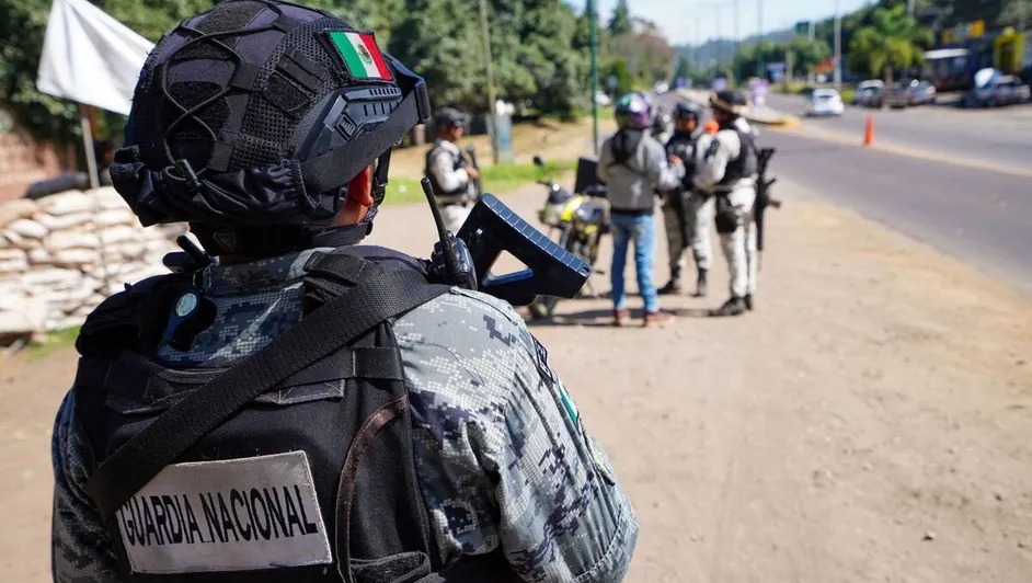 Guardia Nacional activa operativo decembrino en carreteras del país