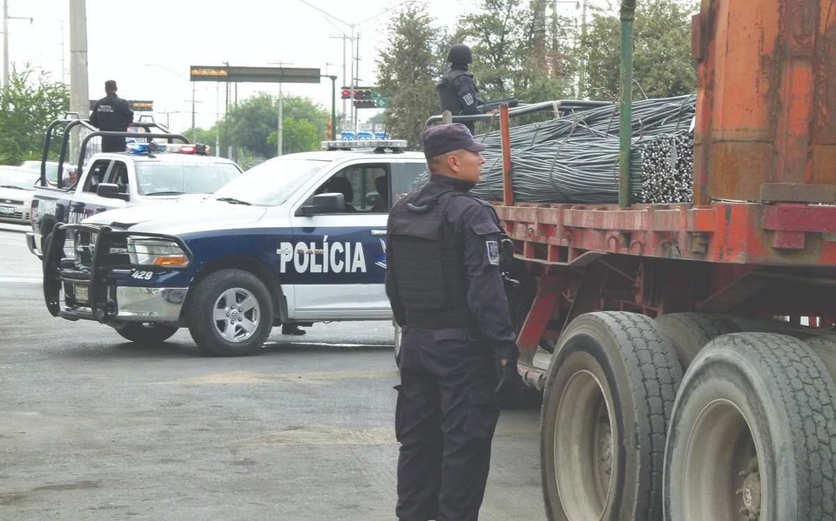 Totalizan 2 mil 576 atracos a transportistas en 10 meses
