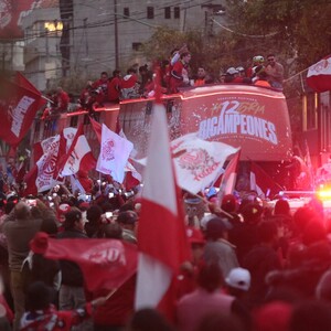 Toluca festeja bicampeonato de Liga MX con desfile junto a su afición (Tania Contreras)