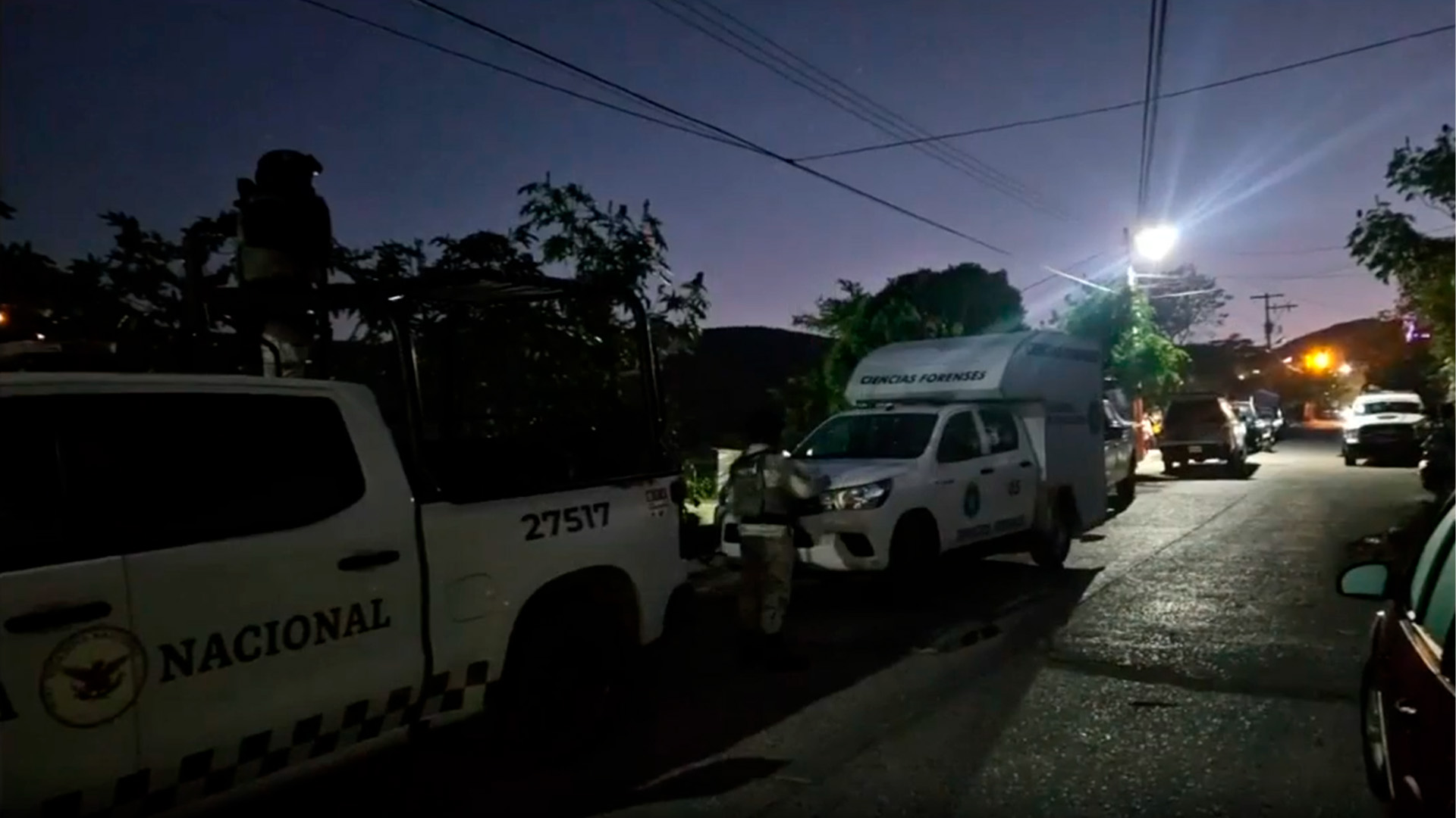 Asesinan a balazos a un hombre afuera de su casa en Guerrero