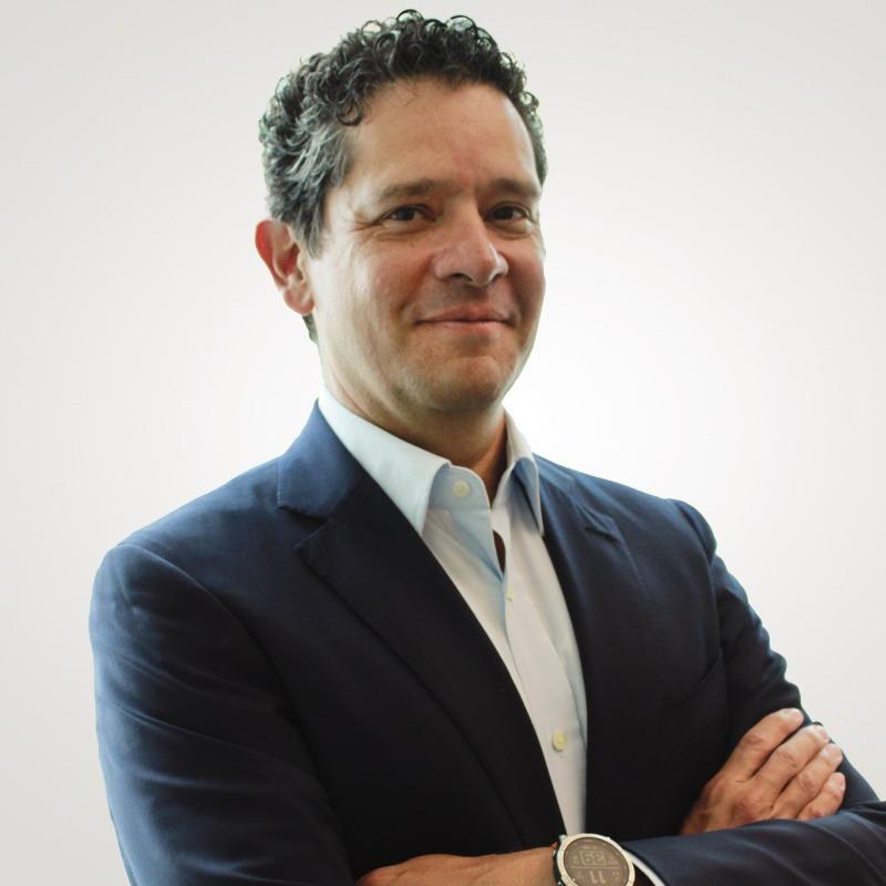 JLL nombra a Ernesto Rodríguez como nuevo director general en México
