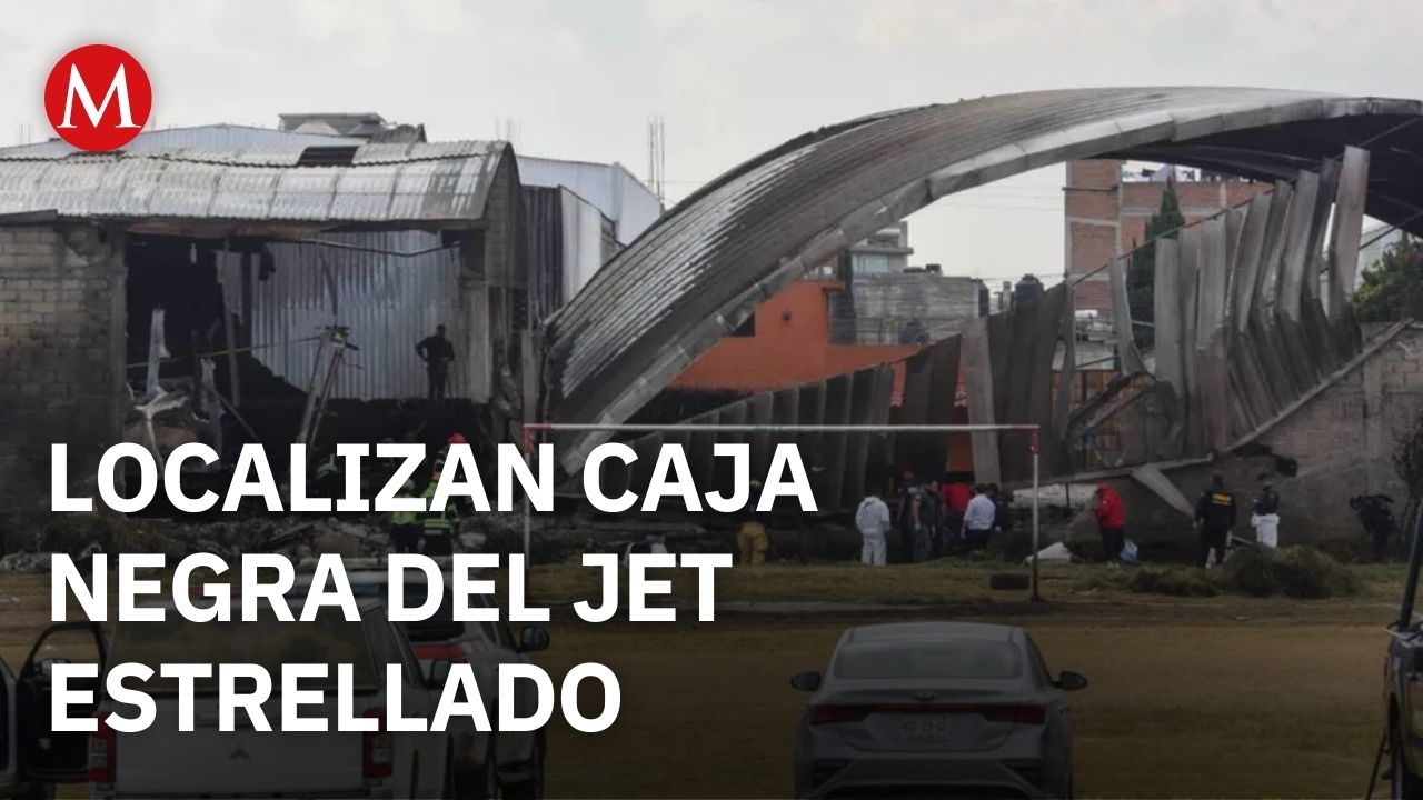 Es localizada la caja negra del jet estrellado en Toluca
