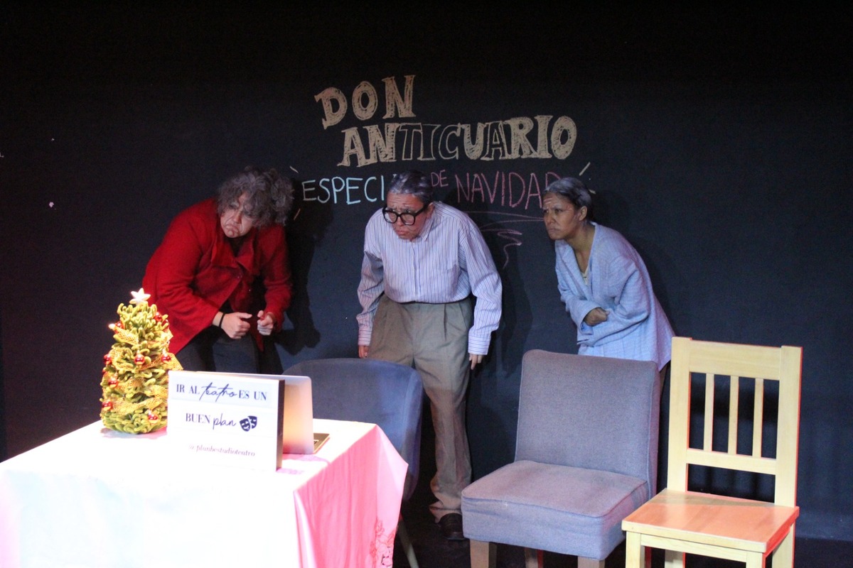 Soloponto estrena el especial navideño 'Don Anticuario' en Teatro INMU.| Robero Amaya