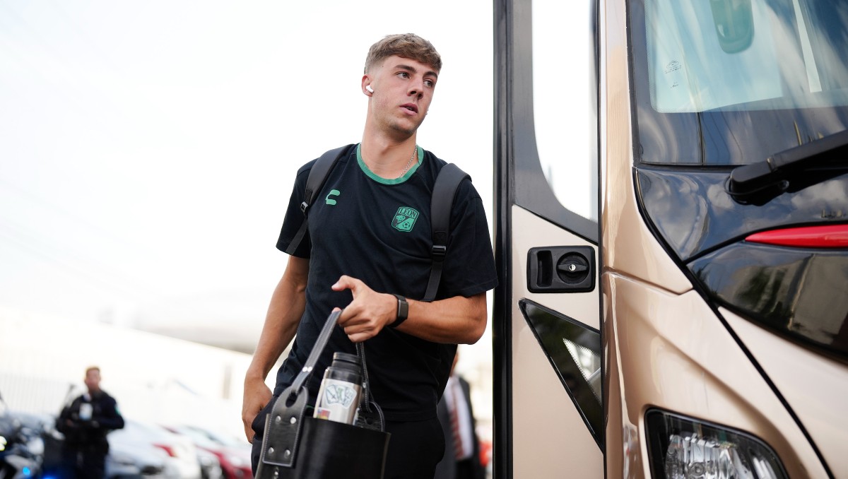 Valentín Gauthier sigue concentrado en León a pesar de rumores sobre su salida: "No hay nada oficial"