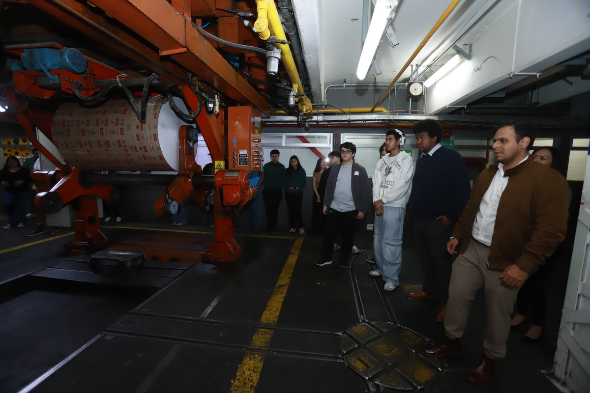 La delegación realizó un tour de las instalaciones y pudo entrar a los estudios de Canal 6 y Milenio.