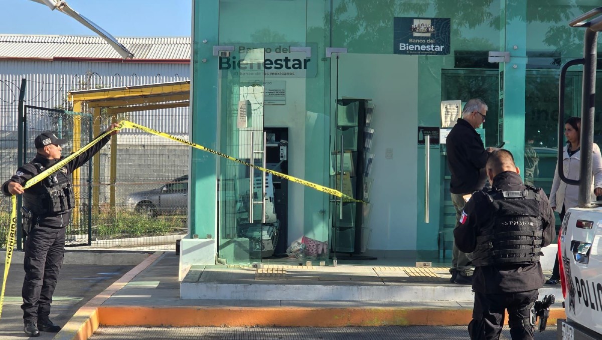 El incidente fue descubierto por los empleados de la sucursal cuando se disponían a comenzar su jornada. | Especial