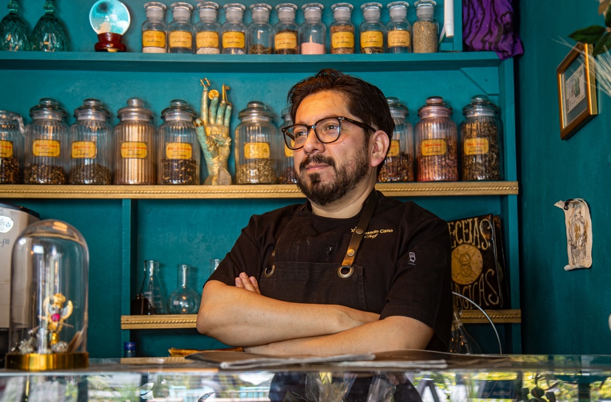 Entre sabores y tarot; Los Alquimistas, un lugar con alimentos intencionados donde podrás conocer tu futuro