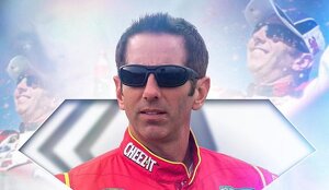 El youtuber Garrett Mitchell y el congresista Richard Hudson reportaron que el ex piloto de NASCAR, Greg Biffle, murió junto a su familia en un accidente aéreo.