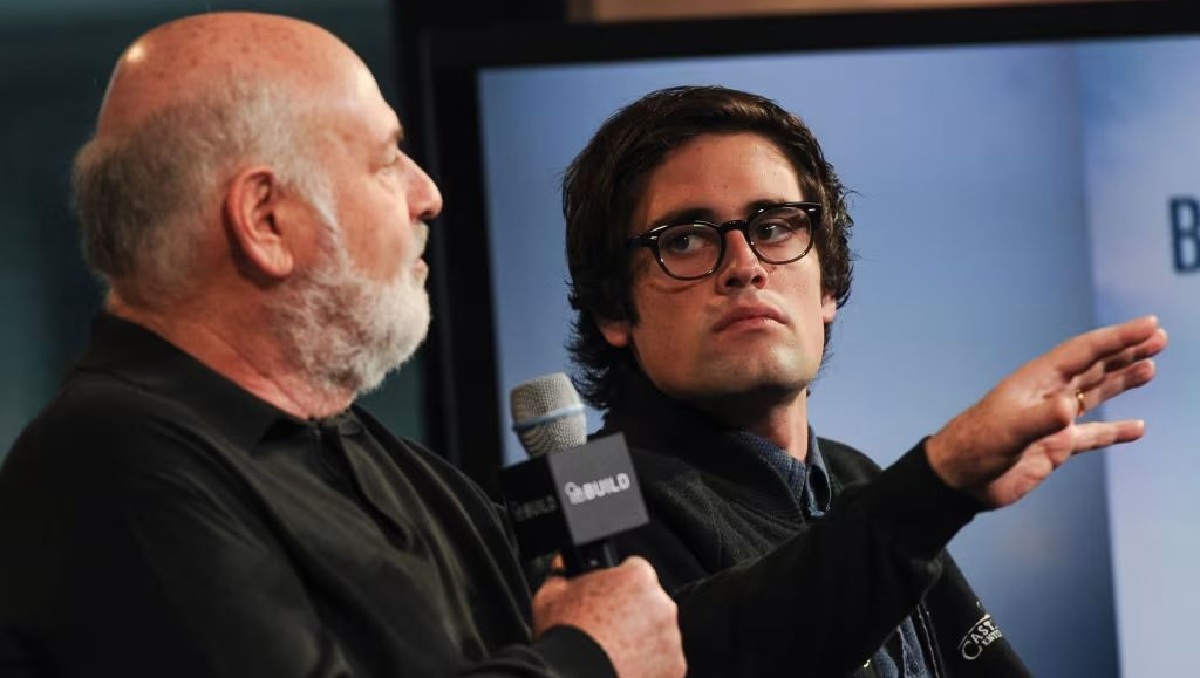 Nick Reiner compareció usando chaleco de prevención de suicidio tras la muerte de sus padres