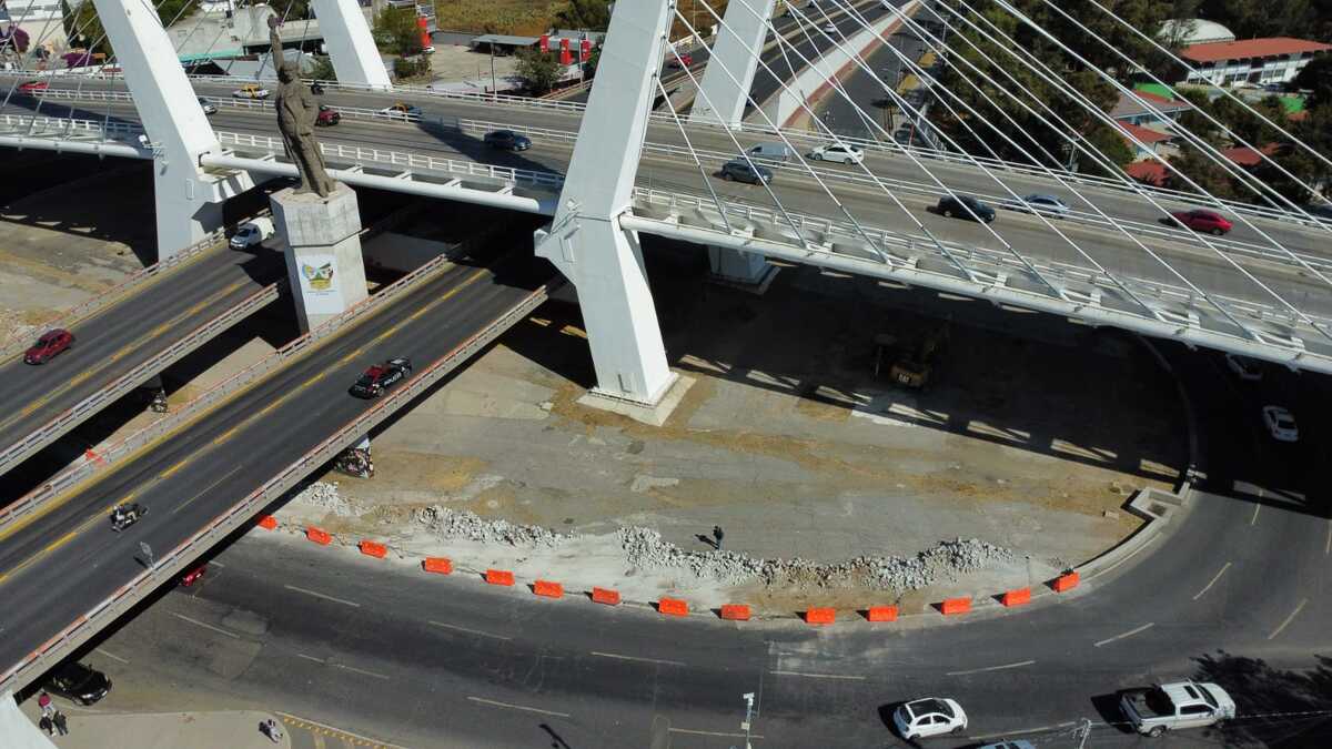 Trabajos de adecuación vial en el Distribuidor Miguel Hidalgo. (Jorge Sánchez)