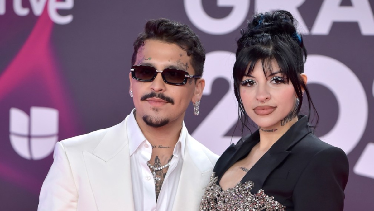 ¿De qué la acusa? Demanda de Nodal contra Cazzu es admitida por juez