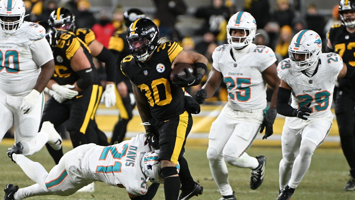 Semana 16 de la NFL 2025: Pronósticos de resultados y análisis de la IA para los juegos