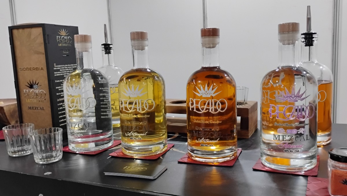 En Tamaulipas se busca el crecimiento de la industria del mezcal. (Víctor Durán)