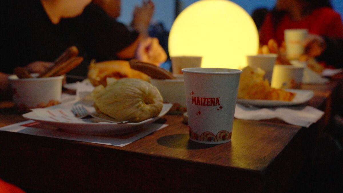 Fusionan dos clásicos de la gastronomía mexicana, el atole y el mazapán