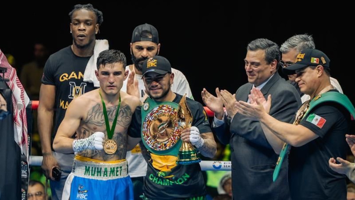 Brandon 'El Perro' Mejía es campeón de peso pluma en el CMB y ya suma 13 victorias