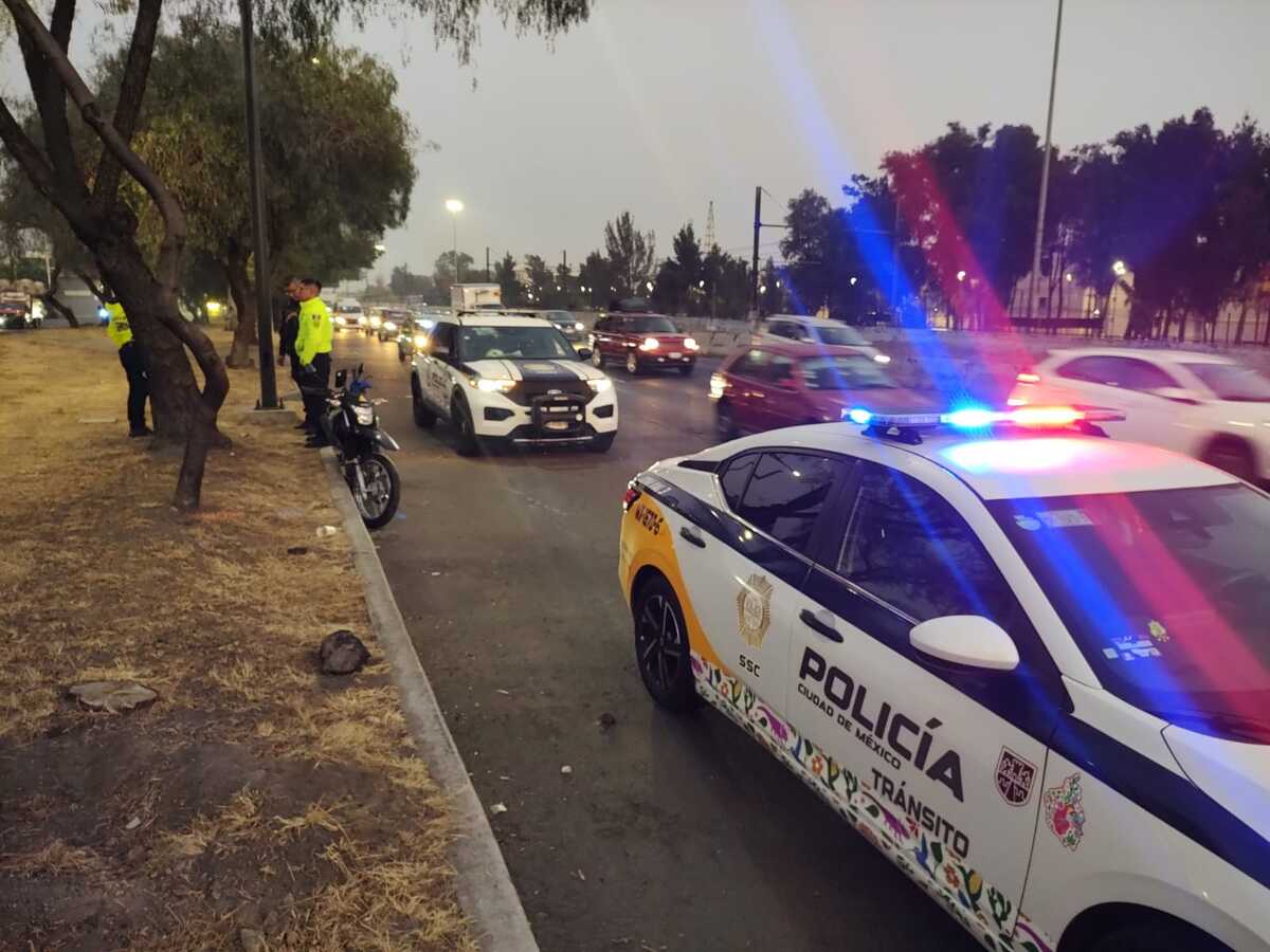 Elementos de seguridad resguardaron la zona mientras se realizaban las diligencias periciales. | Foto: Juan Carlos Gutiérrez
