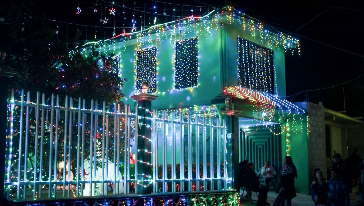 ¿Cómo evitar incendios ocasionados por decoración navideña? Esto recomienda Protección Civil