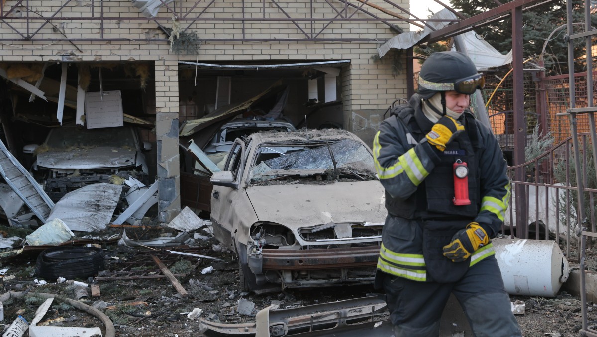 Misiles rusos atacan Odesa; Zelenski dice no estar "seguro" de "nuevos" resultados de plan de EU