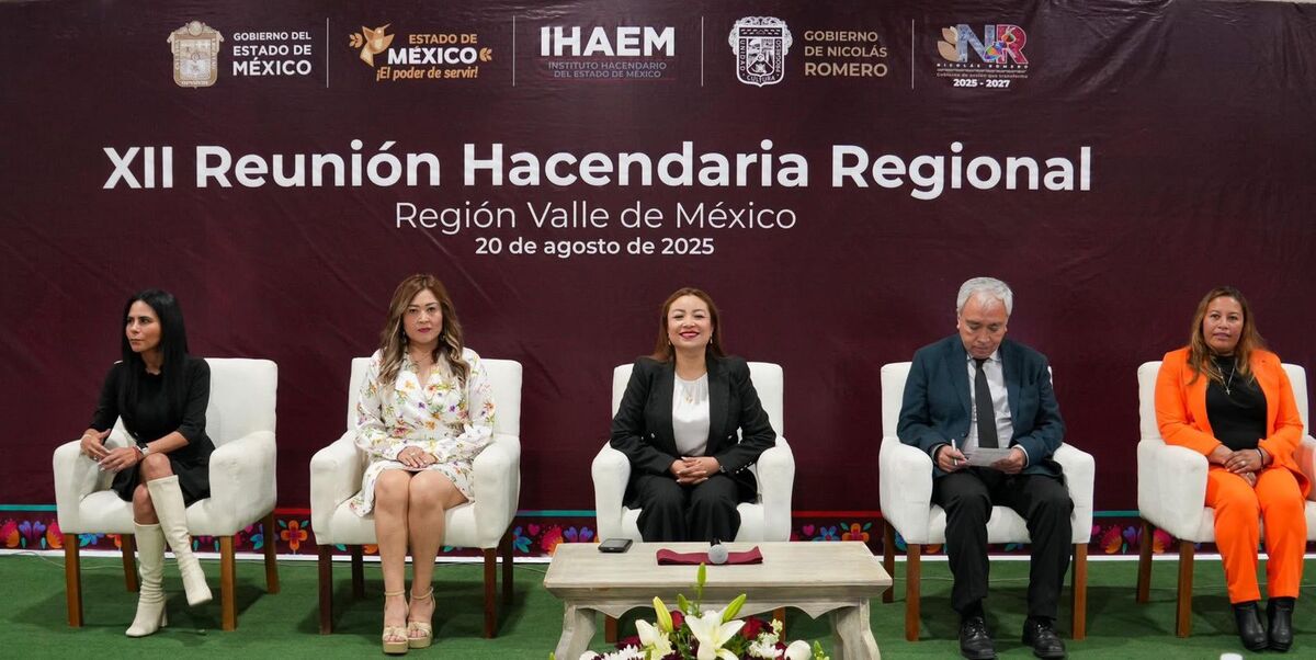 La alcaldesa recibió el reconocimiento del Osfem por el primer lugar estatal en cumplimiento de normas de contabilidad gubernamental. | Especial