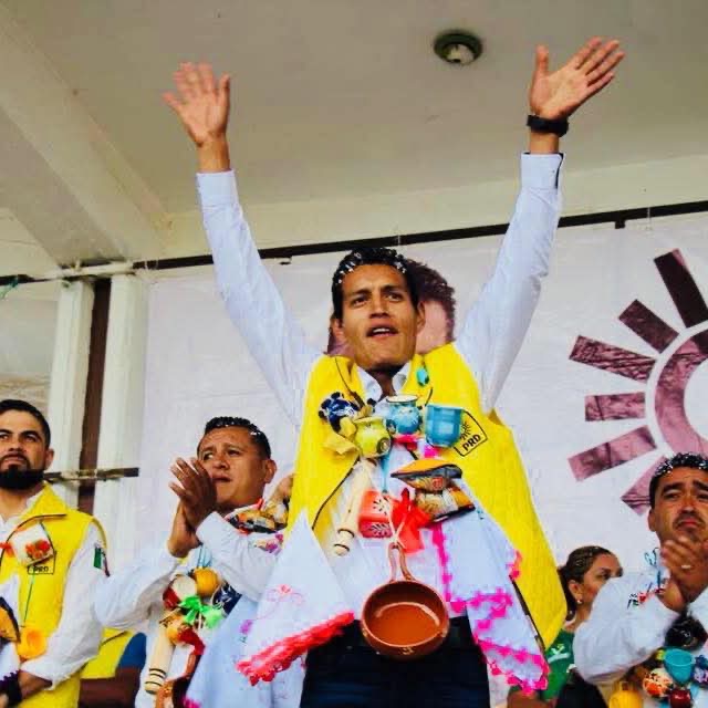 Condenan a esposa de alcalde de Nahuatzen por su secuestro en Michoacán