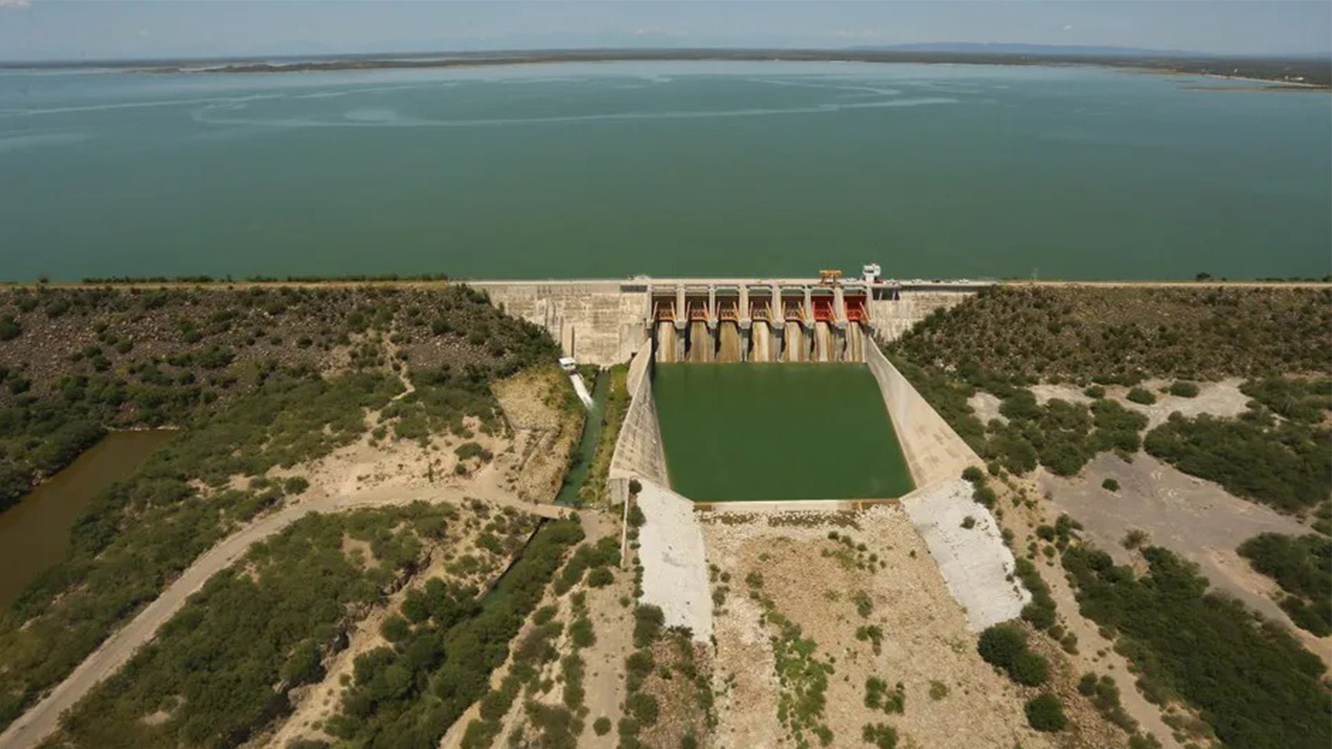Desfogan la presa El Cuchillo para cumplir pago de agua a Estados Unidos