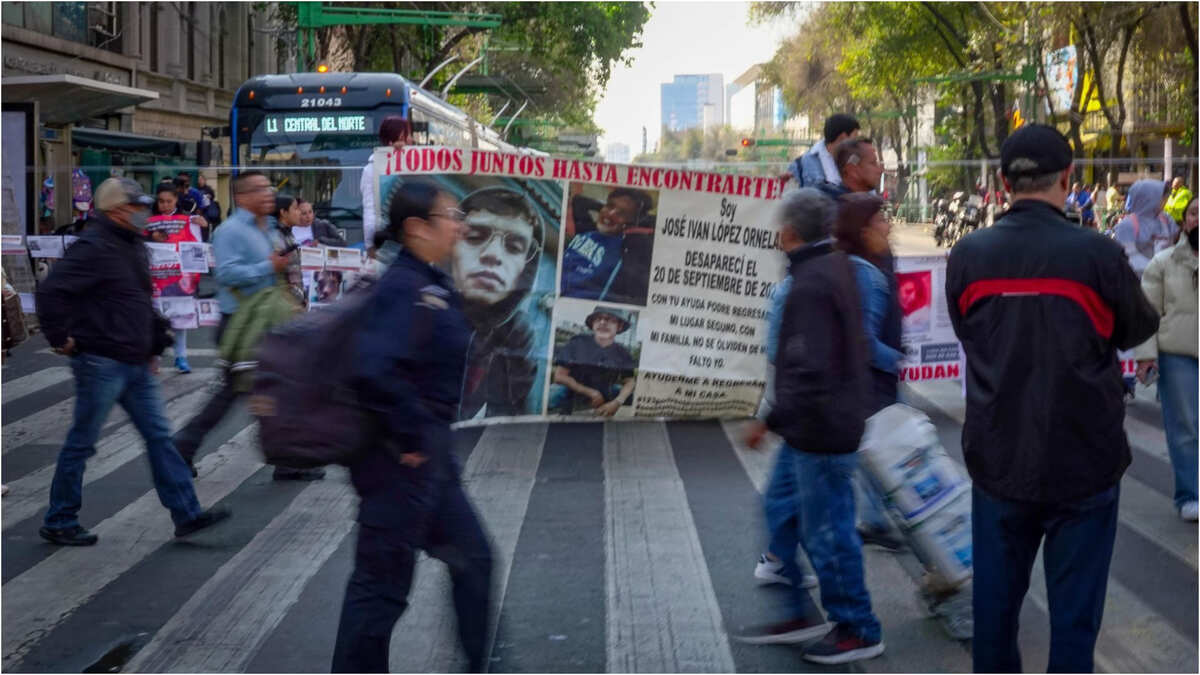 ¿Hay tráfico denso en la CdMx previo a Navidad? Advierten por 7 bloqueos y 1 marcha HOY 22 de diciembre | Lista