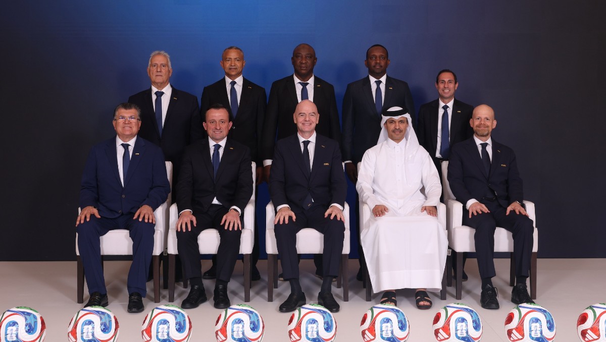 Mikel Arriola y Mariana Gutiérrez toman posesión como integrantes de los nuevos comités del Consejo de la FIFA