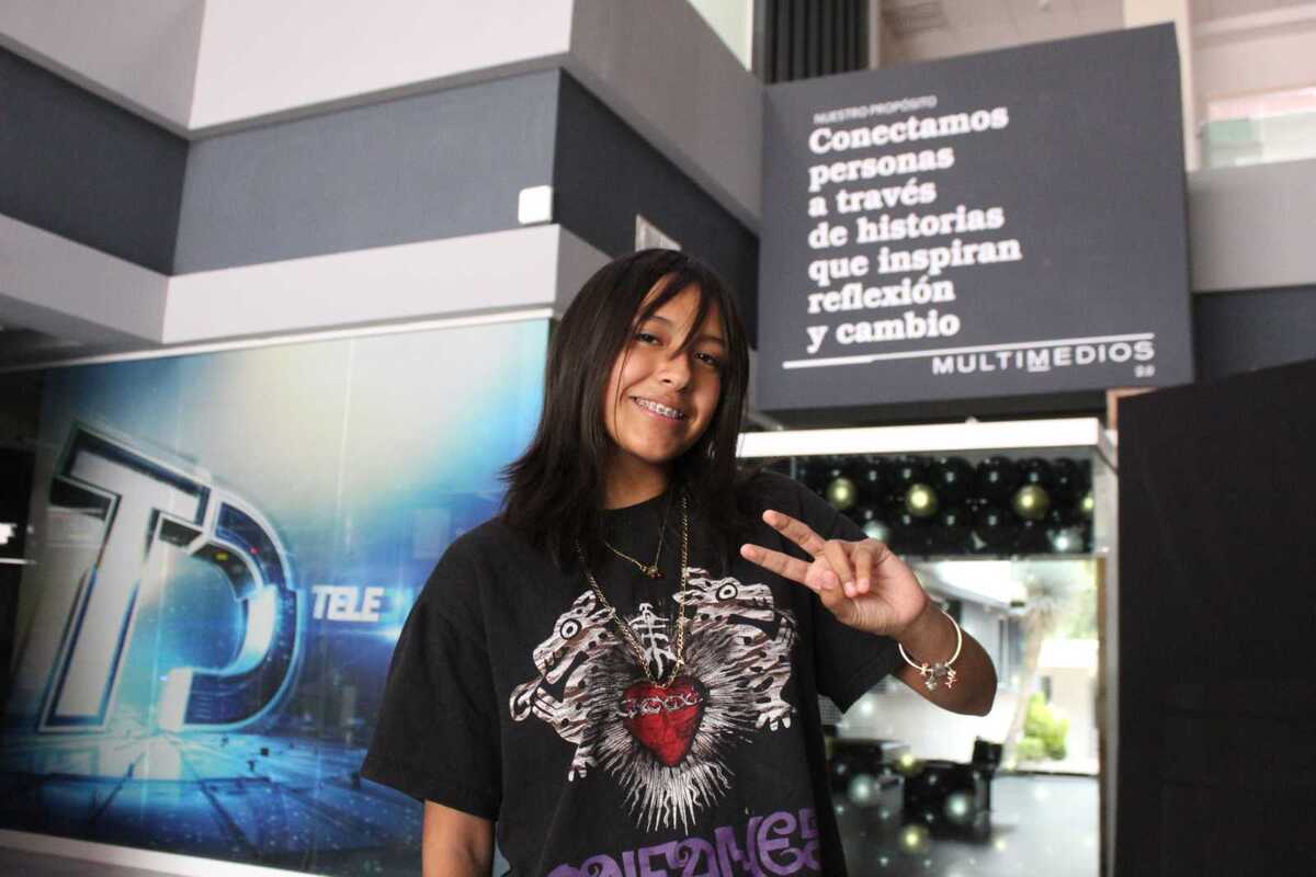 Con apenas 13 años, la cantante lagunera puso en marcha Lecciones de vuelo y plumaje, proyecto respaldado por el PECDA.| Roberto Amaya