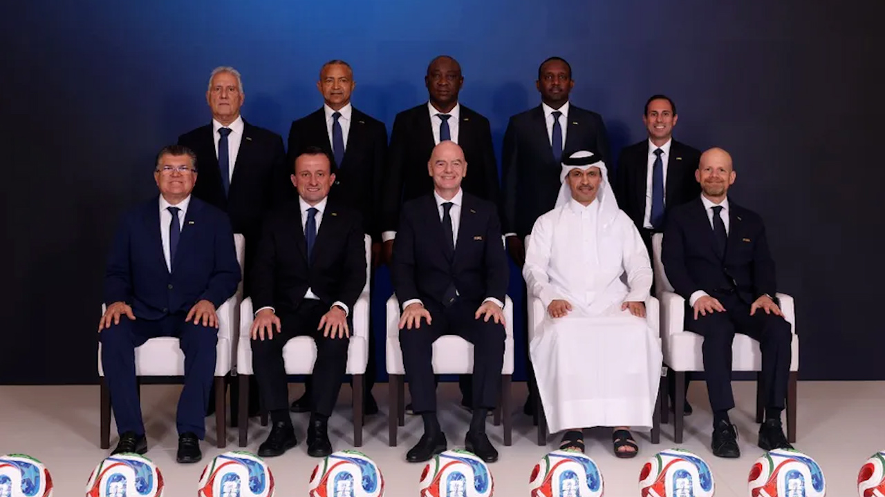 Mikel Arriola y Mariana Gutiérrez se integran a  nuevos comités del Consejo de la FIFA