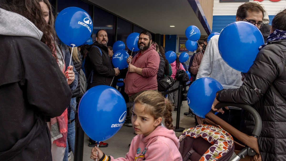 Milei echó atrás las limitantes comerciales que protegían sus industrias nacionales. | NYT