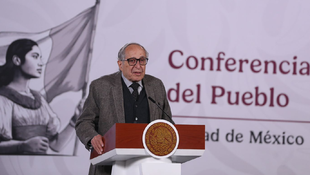 El secretario de Salud, David Kershenovich en la conferencia de prensa mañanera del 23 de diciembre. | Ariana Pérez