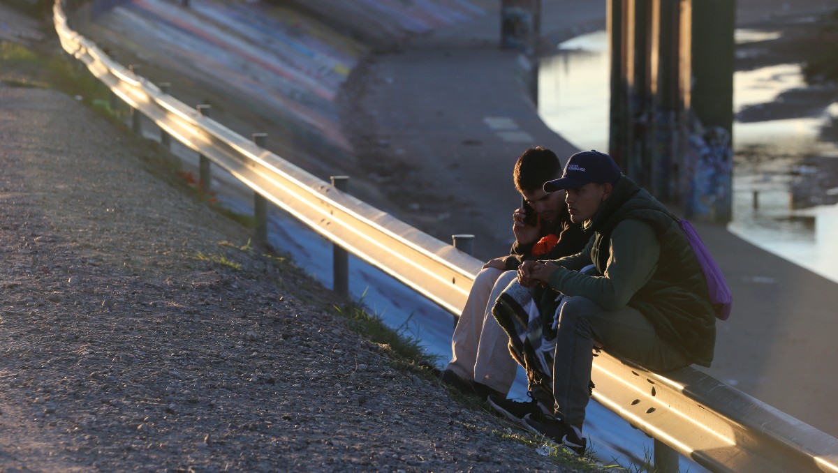 México y Centroamérica reducen flujo irregular de migrantes en niveles históricos
