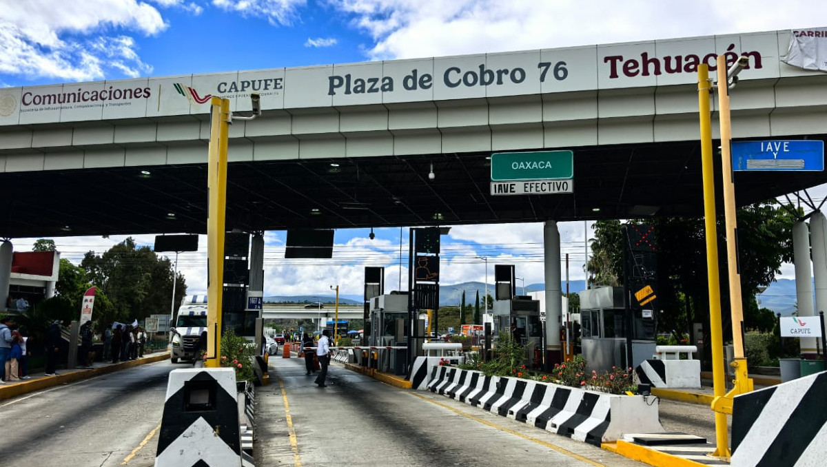 Mujer muere al salir proyectada en un choque de vehículo contra un cerro | Especial