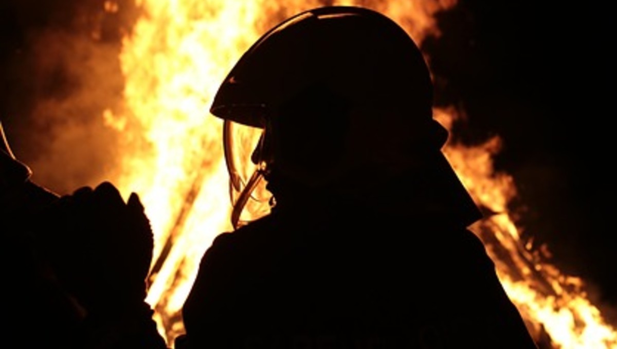 Cuerpos de emergencia realizaron tareas de enfriamiento y una inspección preventiva en el área en el fraccionamiento. | Imagen ilustrativa