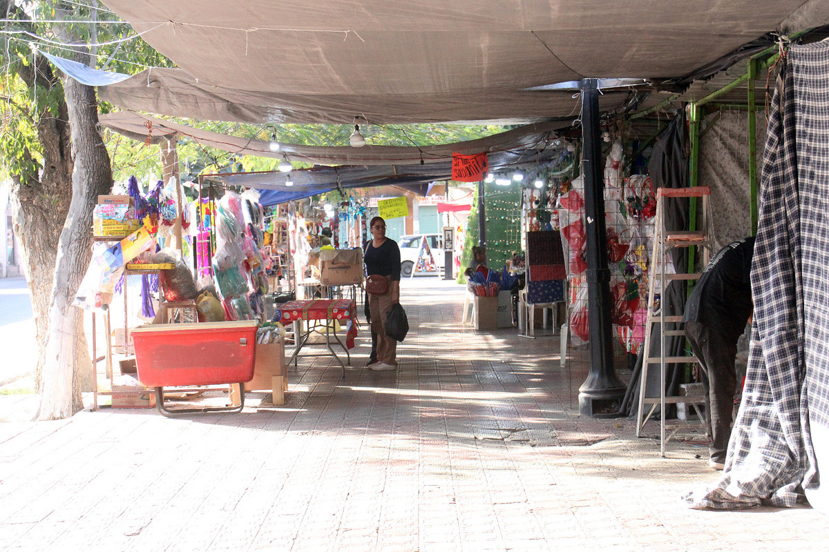 En Lerdo, comerciantes cierran ventas decembrinas con balance moderado. (Rolando Riestra)