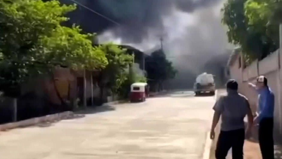 Dos muertos por explosión en bodega clandestina de pirotecnia en Oaxaca