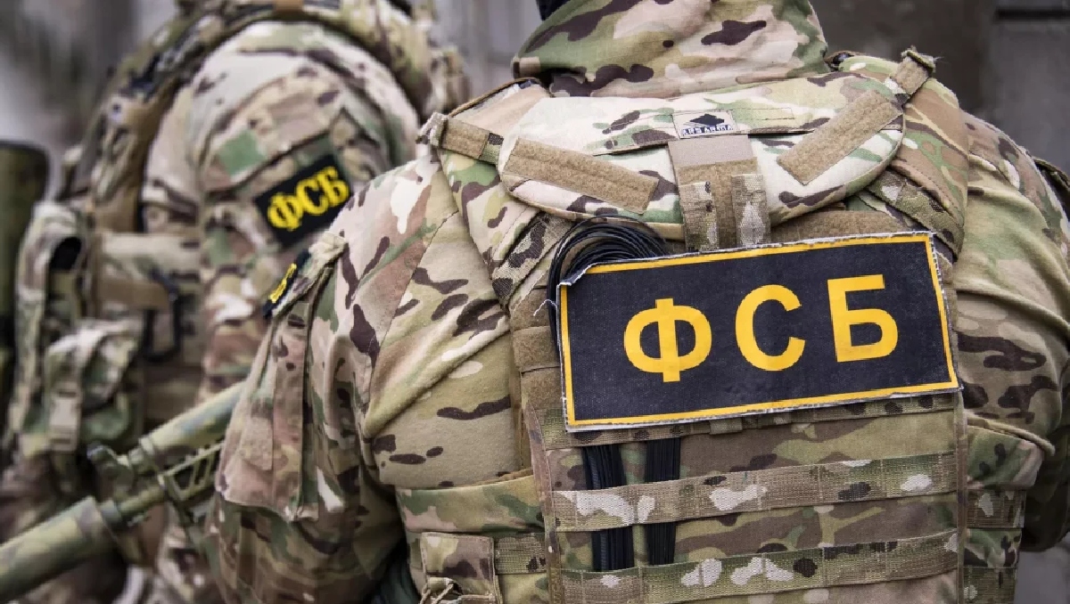 Ex empleado ruso es condenado a 12 años de cárcel por traición, entregó información a EU