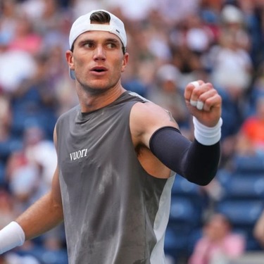 El tenista británico, Jack Draper, anunció a través de sus redes sociales que no podrá participar en el Abierto de Australia debido a su lesión en el brazo