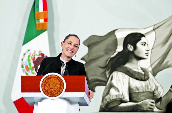 La mandataria publicó mensajes en sus redes sociales, a unos días de que termine el año. Ariana Pérez