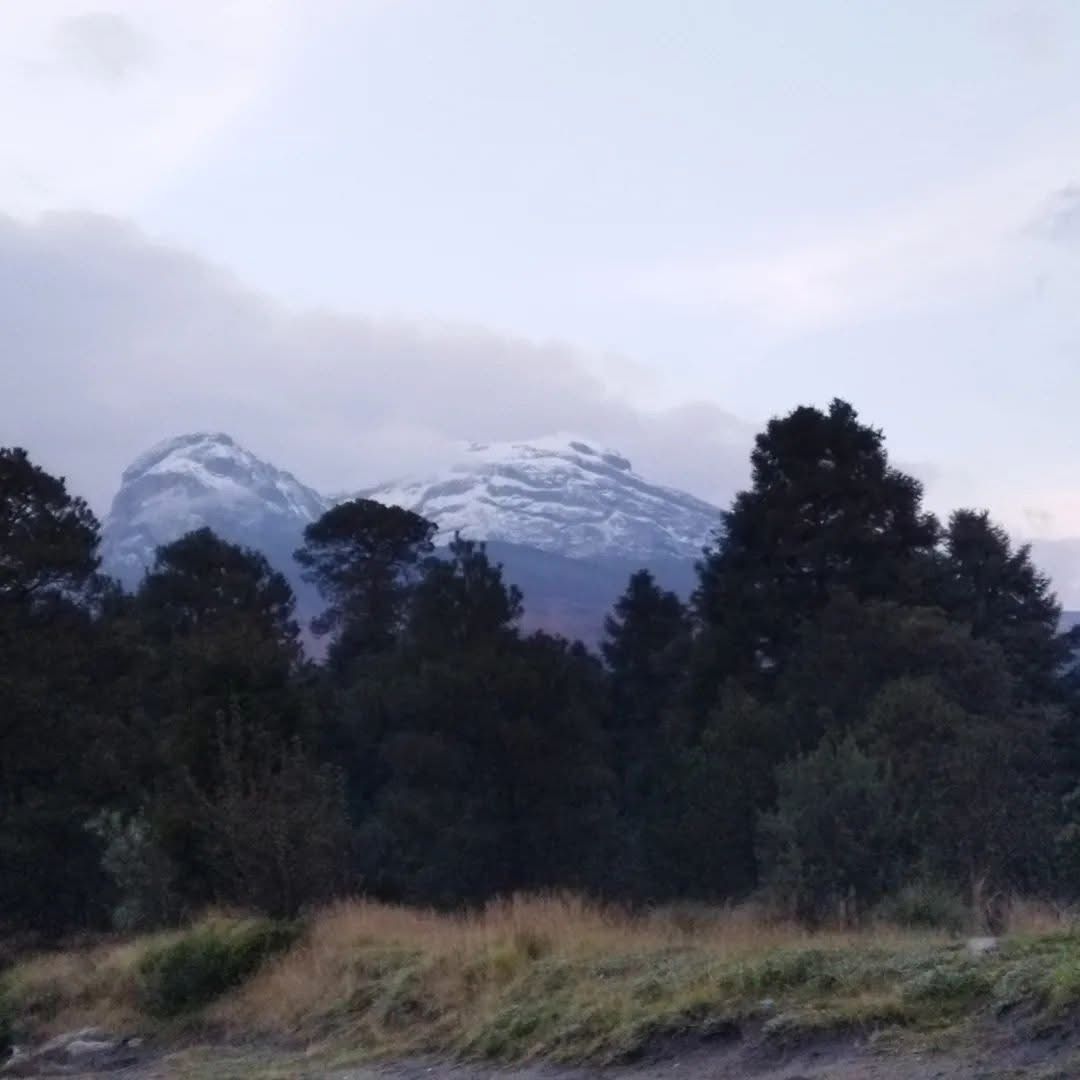 El parque recibe en invierno aficionados y expertos al senderismo | Especial