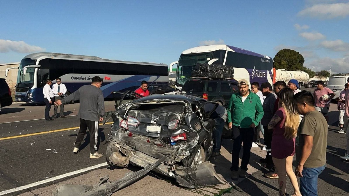 Dos personas resultan lesionadas tras choque en la carretera México–Tuxpan