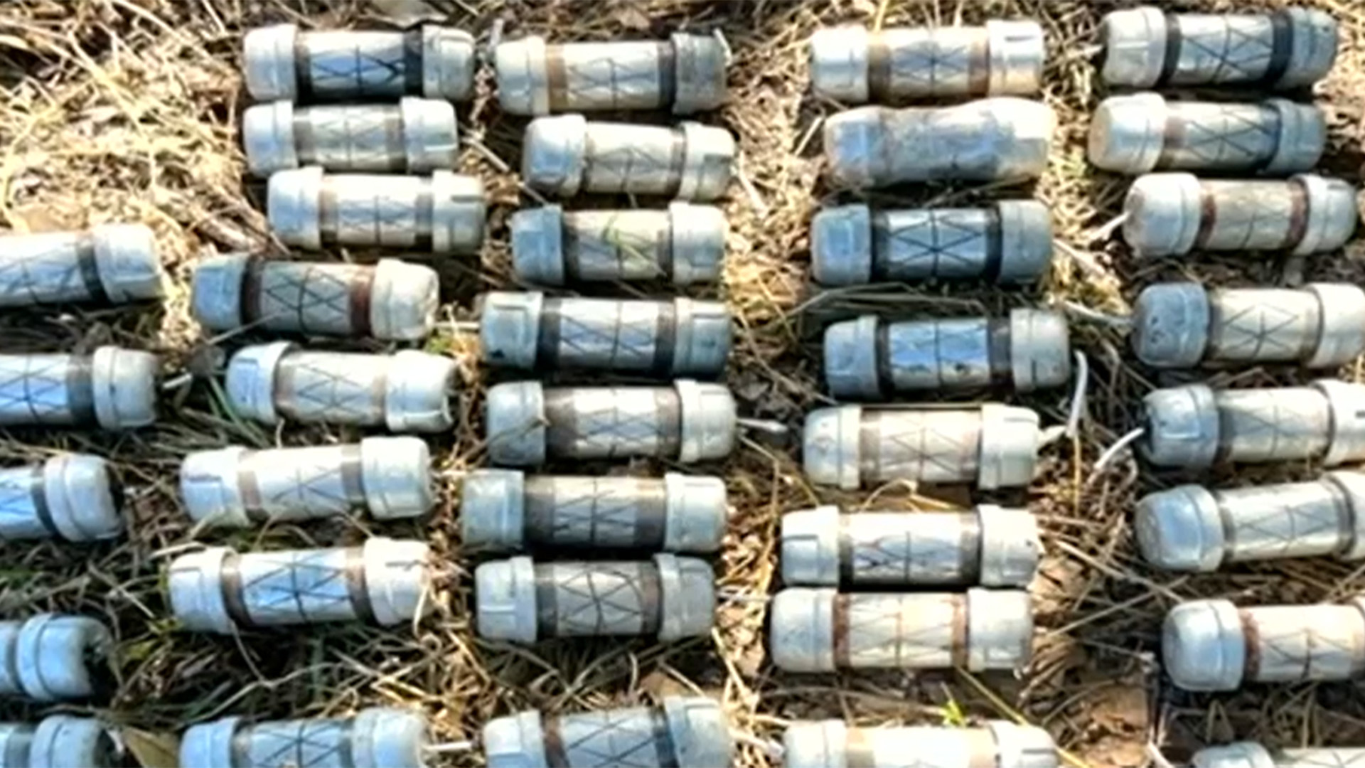 Aseguran laboratorio y destruyen 46 explosivos improvisados en Sinaloa